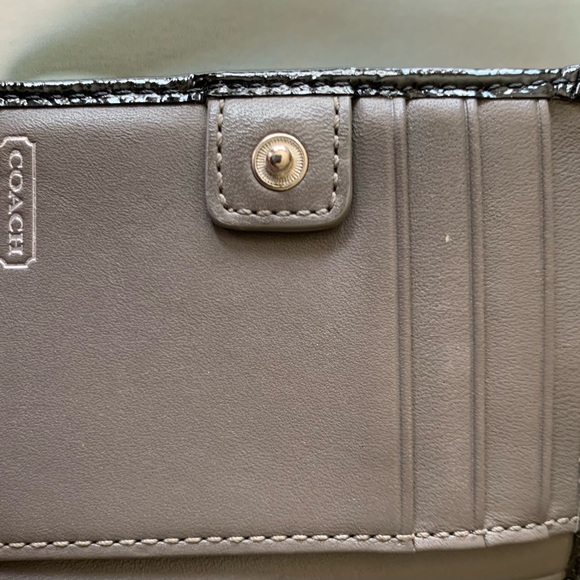 Authentic Coach Wallet! - Picture 3 of 4